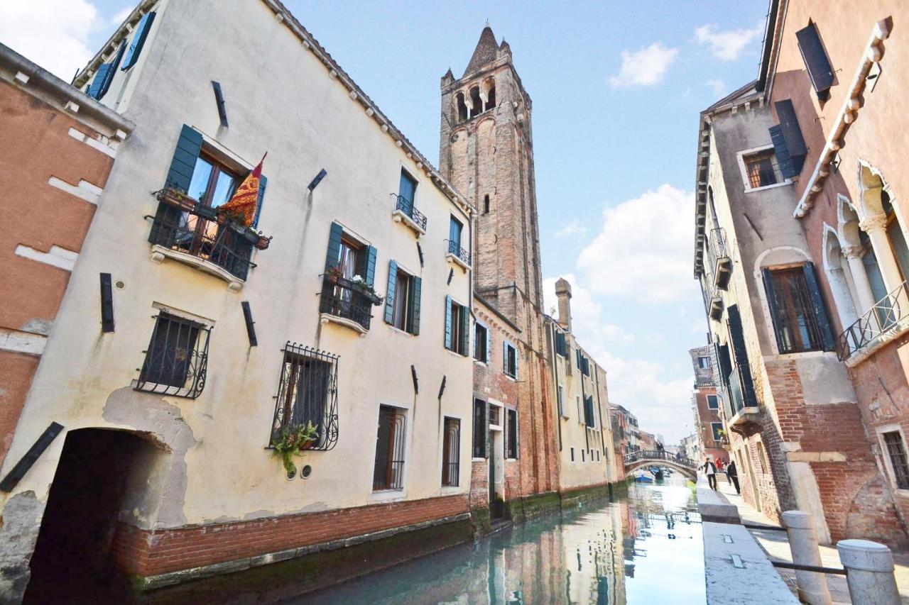 San Barnaba On The Canal 베니스 외부 사진